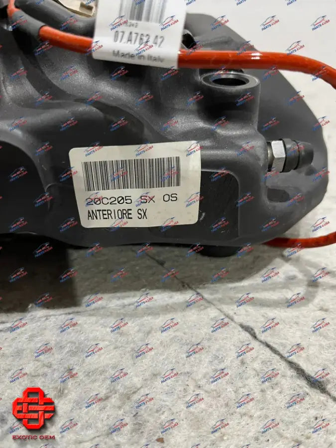 FERRARI CALIFORNIA BRAKE SET CALIPER AND BRAKE PADS SET OF 4