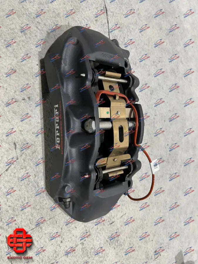 FERRARI CALIFORNIA BRAKE SET CALIPER AND BRAKE PADS SET OF 4