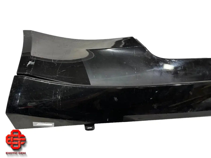 ASTON MARTIN DB11 RIGHT SIDE SKIRT