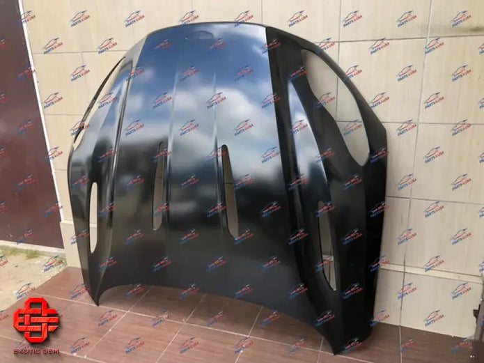 ASTON MARTIN DB11 V12 FRONT HOOD