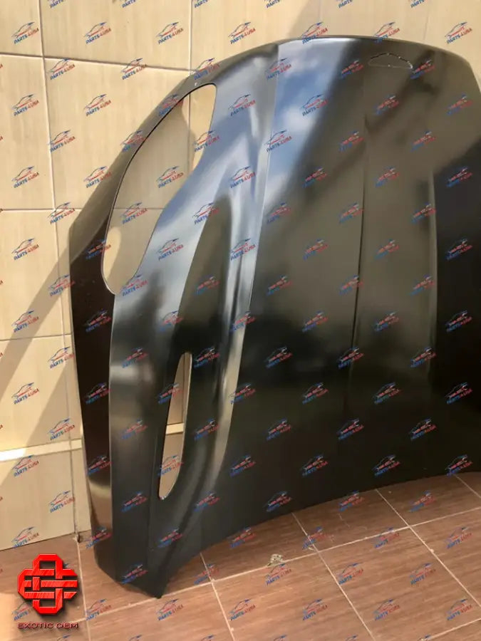 ASTON MARTIN DB11 V8 FRONT HOOD