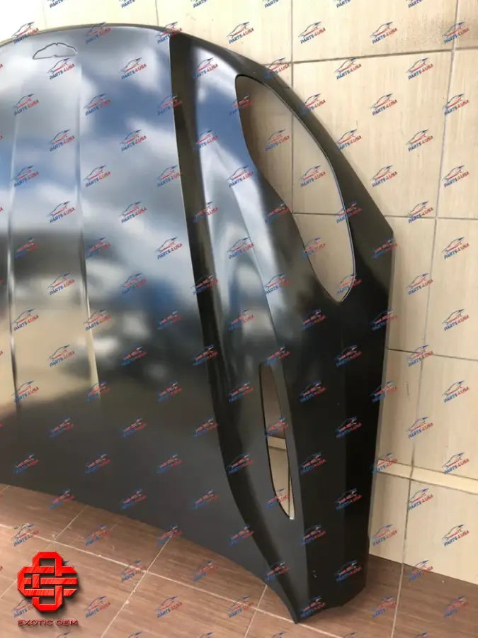 ASTON MARTIN DB11 V8 FRONT HOOD