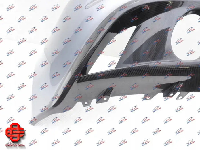 ASTON MARTIN VANQUISH V12 REAR BUMPER WITH CARBON