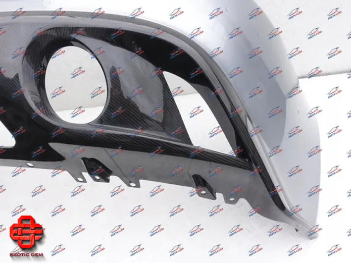 ASTON MARTIN VANQUISH V12 REAR BUMPER WITH CARBON