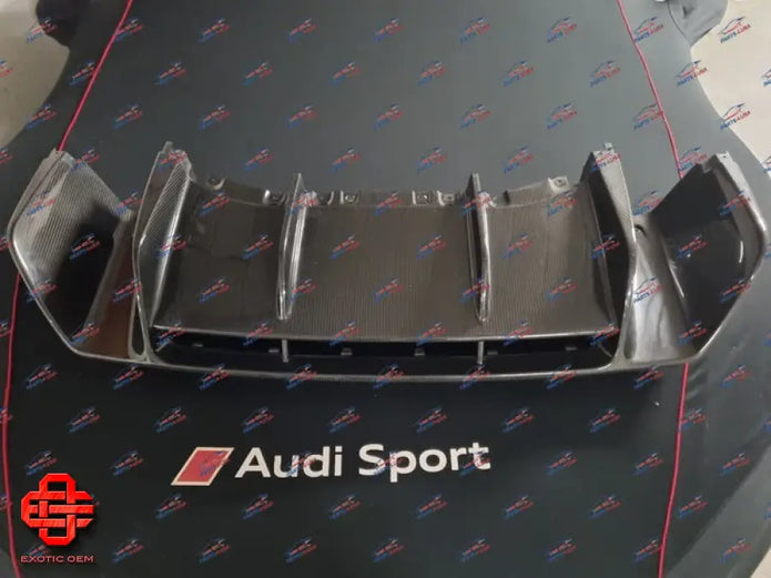 AUDI R8 PLUS CARBON FIBER REAR DIFFUSER