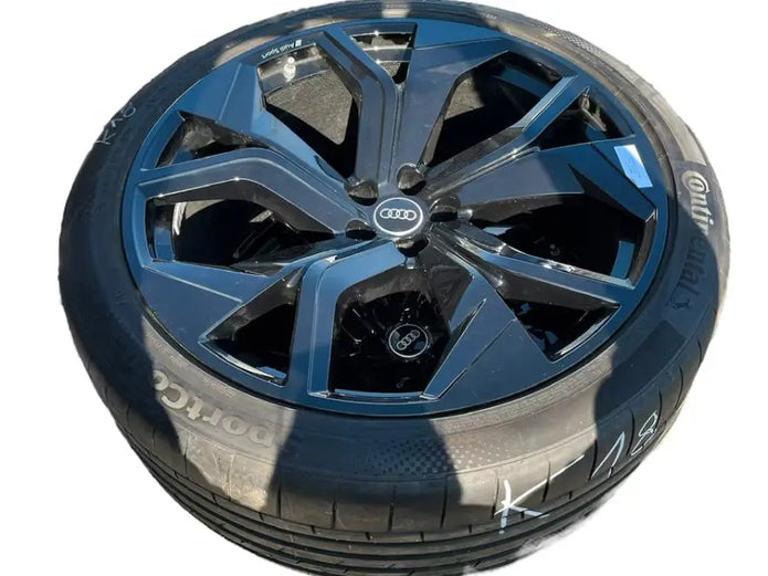 AUDI RSQ8 WHEELS SET WHEELS SET 23 INCH