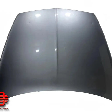 BENTLEY BENTAYGA FRONT BONNET SILVER