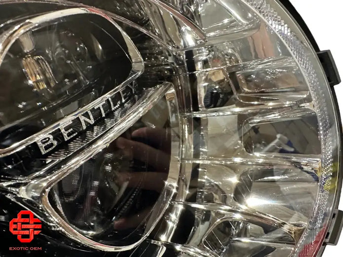 BENTLEY BENTAYGA HEADLIGHT RH