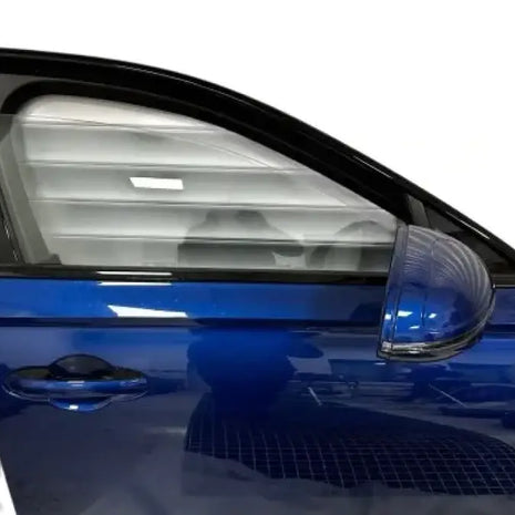 BENTLEY FLYING SPUR RIGHT FRONT DOOR