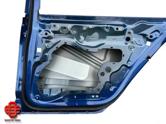 BENTLEY FLYING SPUR RIGHT REAR DOOR