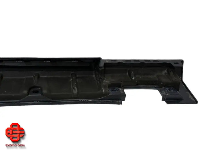 BENTLEY FLYING SPUR SIDE SKIRT TRIM LH