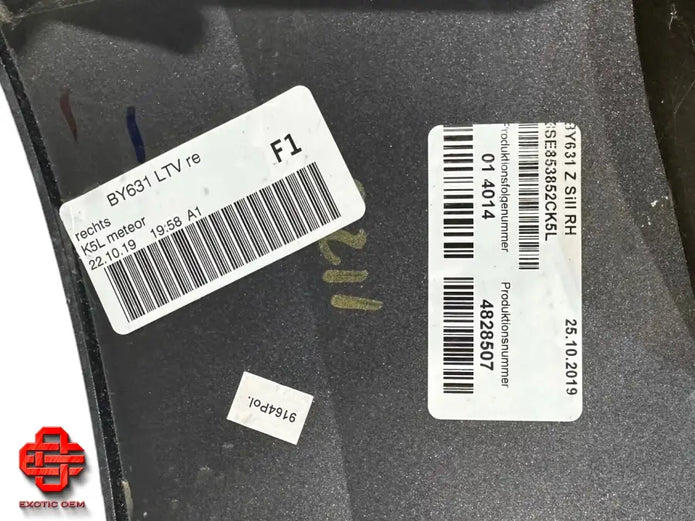 BENTLEY FLYING SPUR SIDE SKIRT TRIM RH