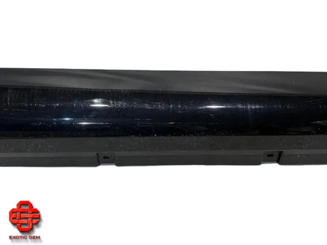 BENTLEY FLYING SPUR SIDE SKIRT TRIM RH