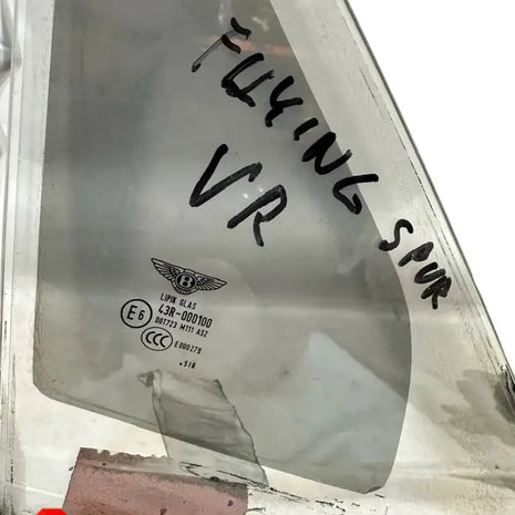 BENTLEY FLYING SPUR SIDE WINDOW GLASS QUARTER GLASS SIDE WINDOW RH