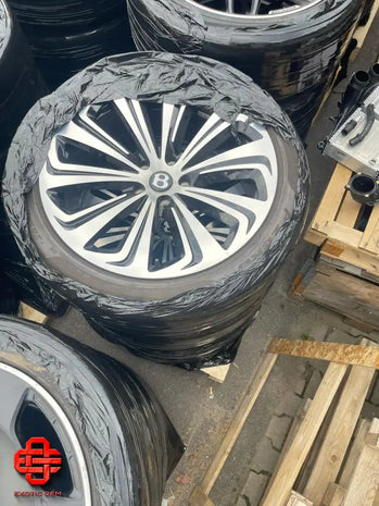 BENTLEY WHEEL AND TYRE SET