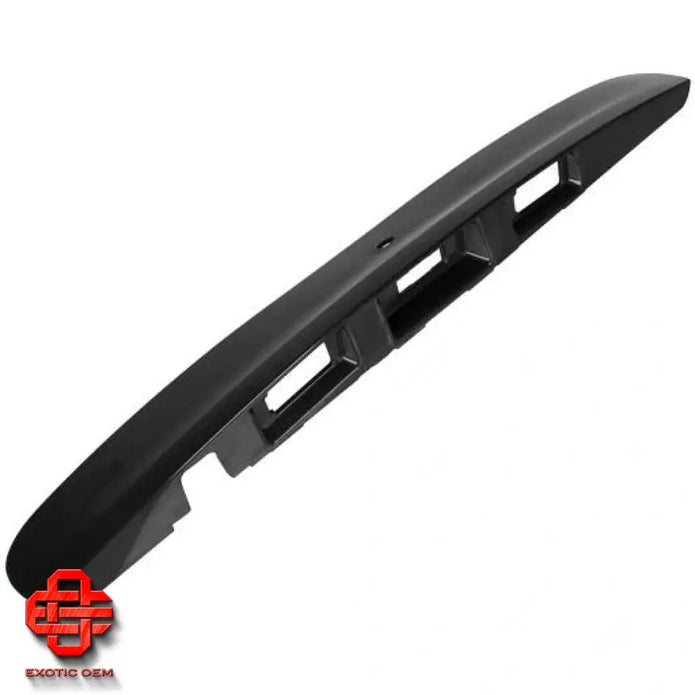 BUGATTI CHIRON CARBON DOOR SILL STRIP SIDE SKIRT