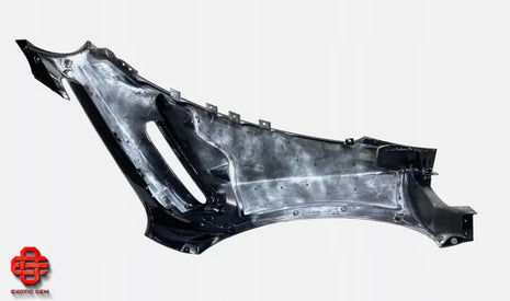 BUGATTI CHIRON FRONT RIGHT FENDER