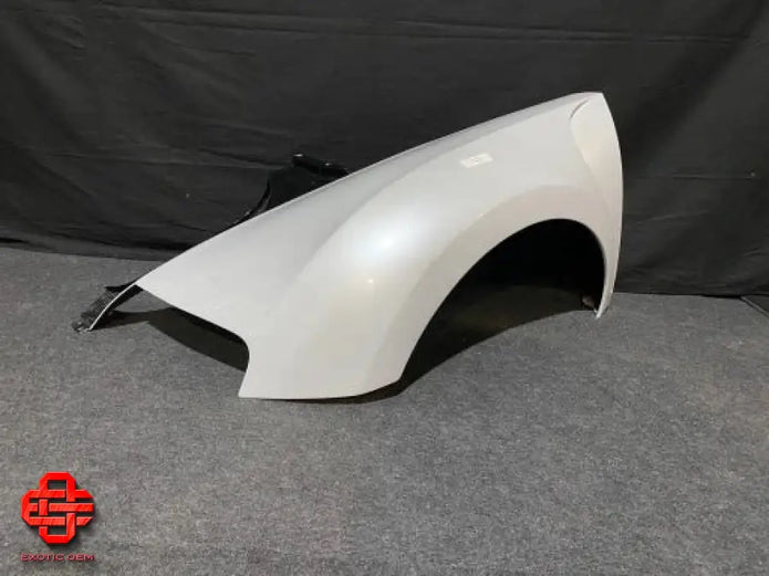 BUGATTI VEYRON COMPLETE FRONT HOOD FENDER