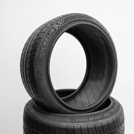 BUGATTI VEYRON - NEW TIRES DOT 0518
