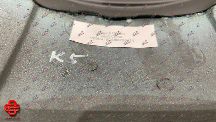 BUGATTI VEYRON SPEEDOMETER COVER