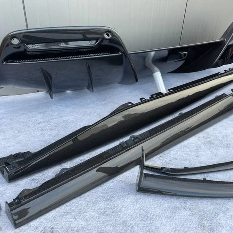 FERRARI 296 OEM CARBON PARTS