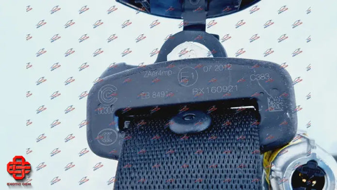 FERRARI 458 488 FRONT SEATBELT OEM PART L + R