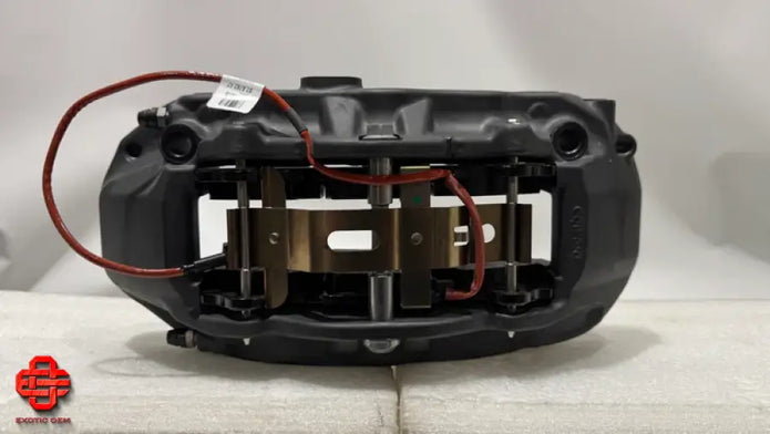 FERRARI 458 CALIPER WITH BRAKE PADS L + R OEM