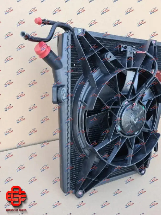 FERRARI 458 ITALIA / SPIDER WATER RADIATOR COMPLETE RH