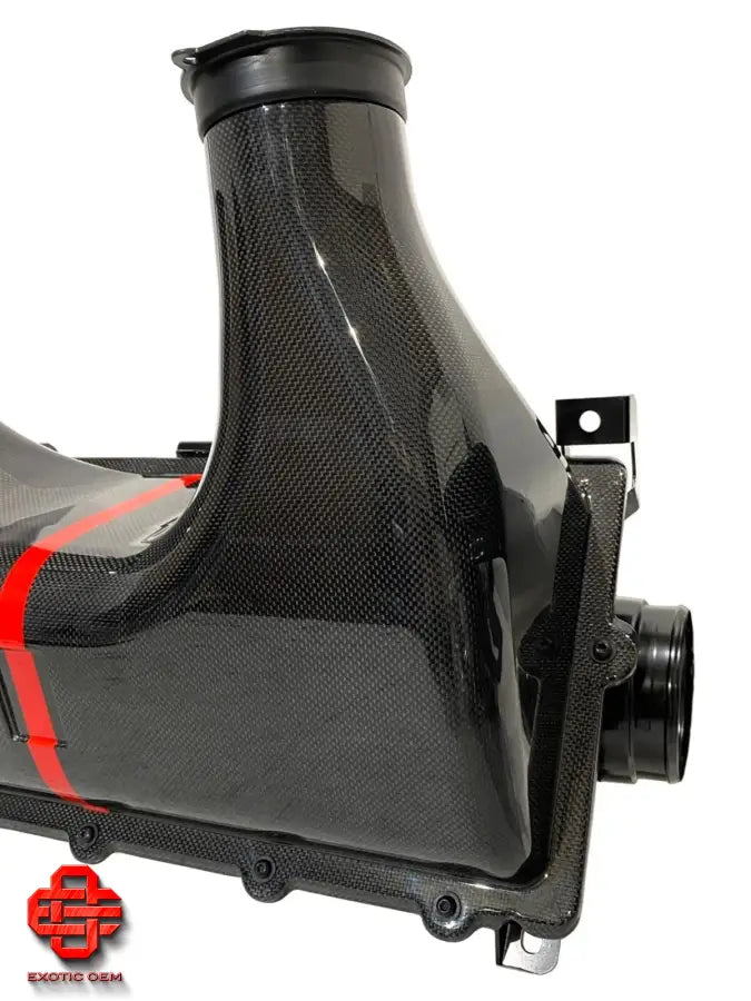 FERRARI 458 SPECIALE CARBON AIR FILTER BOX COMPLETE