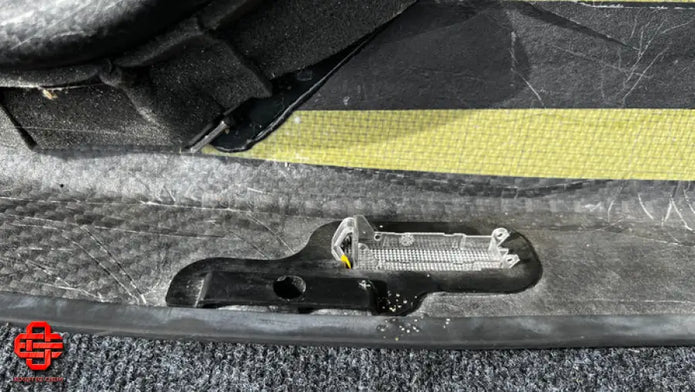 FERRARI 458 SPECIALE DOOR PANEL CARBON FIBER RH OEM