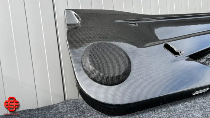 FERRARI 458 SPECIALE DOOR PANEL CARBON FIBER RH OEM