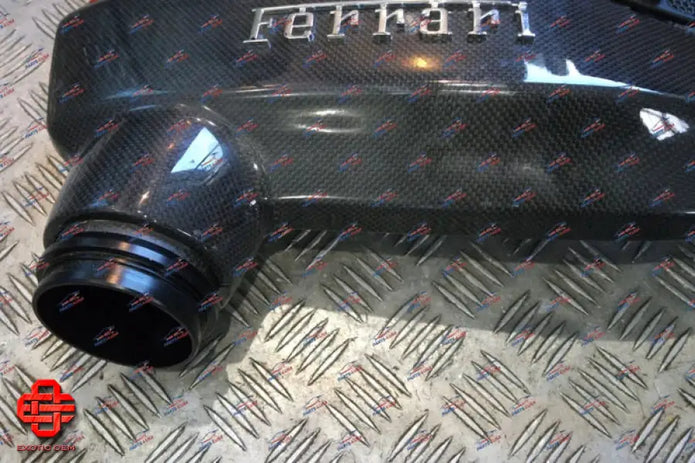 FERRARI 488 GTB ENGINE COVER CARBON FIBER