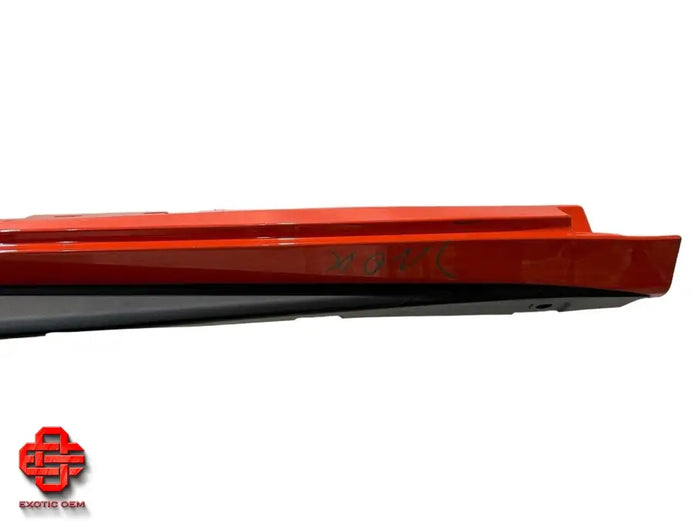 FERRARI 488 GTB SIDE SKIRT UNDERDOOR TRIM RH