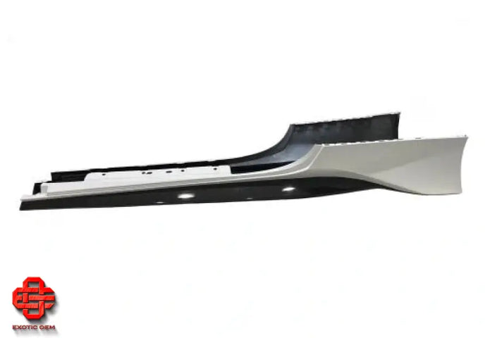 FERRARI 488 PISTA CARBON DOOR SILL TRIM