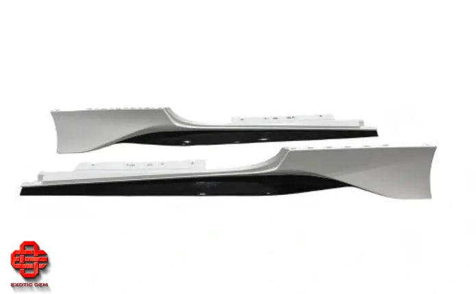 FERRARI 488 PISTA CARBON DOOR SILL TRIM