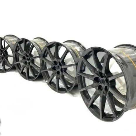 FERRARI 488 PISTA F8 TRIBUTO CARBON RIM SET