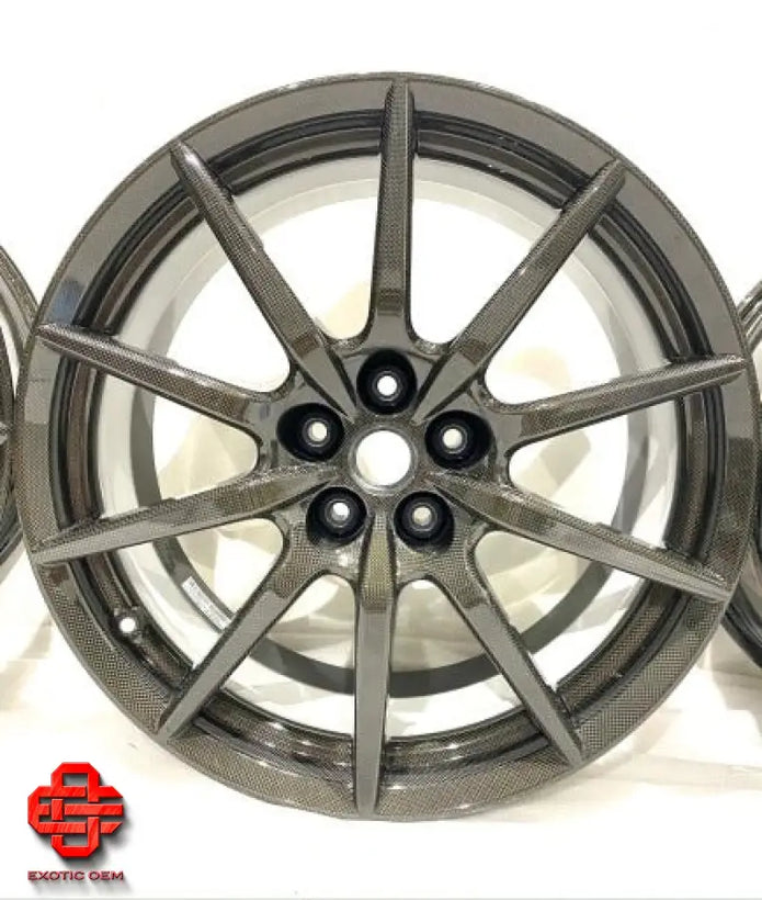 FERRARI 488 PISTA F8 TRIBUTO CARBON RIM SET
