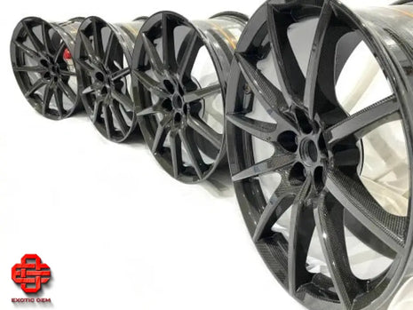 FERRARI 488 PISTA F8 TRIBUTO CARBON RIM SET