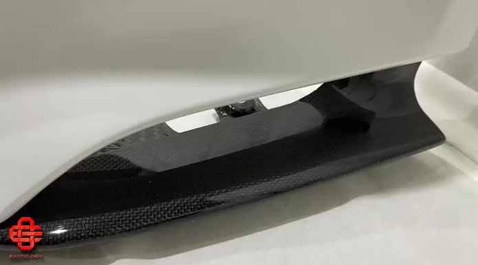 FERRARI 488 PISTA FRONT BUMPER - ORIGINAL