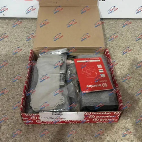 FERRARI 488 PISTA FRONT PAD SET WITH SPRINGS