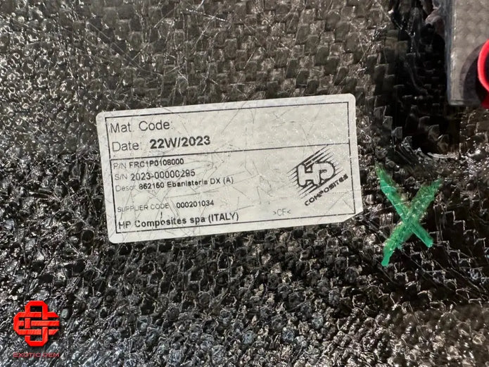 FERRARI 812 COMPETIZIONE CARBON ROOF PANEL COVER RH