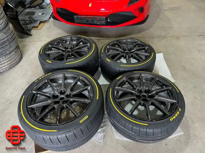 FERRARI 812 COMPETIZIONE - CARBON WHEELS NEW RIMS NEW