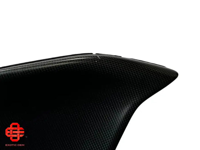 FERRARI 812 COMPETIZIONE DOOR PANEL COVER CARBON RH