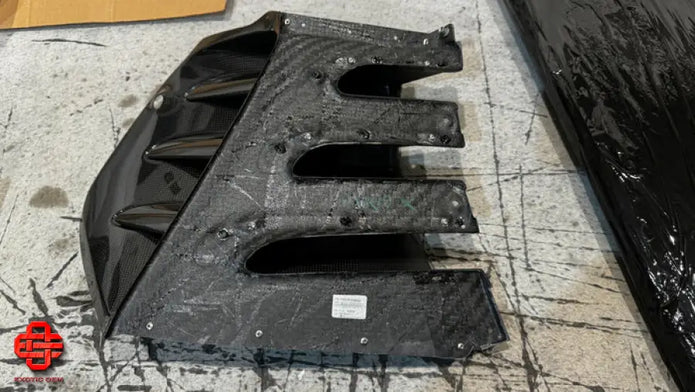 FERRARI 812 COMPETIZIONE RH LH REAR AIR INTAKE CARBON OEM