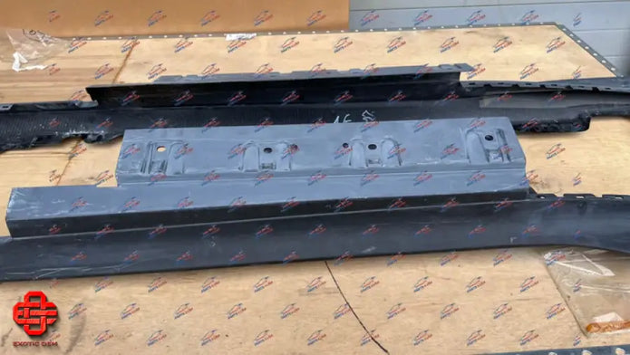 FERRARI 812 COMPETIZIONE SIDE SKIRT L + R