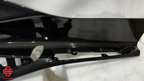 FERRARI 812 SUPERFAST GTS RH CENTRAL MEDALION DOOR CARBON OEM