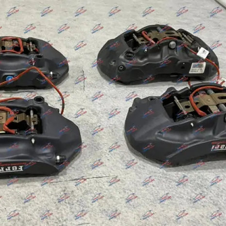 FERRARI CALIFORNIA BRAKE SET CALIPER AND BRAKE PADS SET OF 4