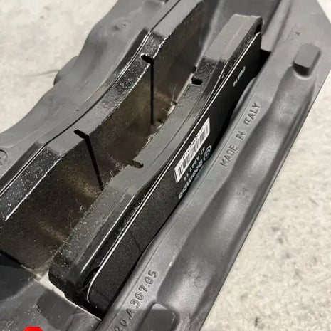 FERRARI CALIFORNIA - FRONT BRAKE CALIPER