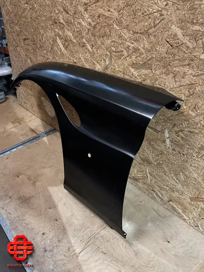 FERRARI CALIFORNIA T - NEW LEFT FENDER