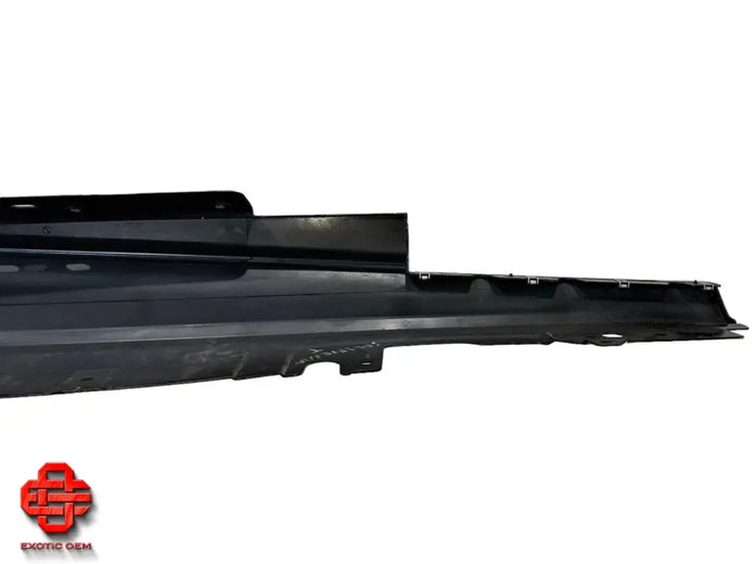 FERRARI CALIFORNIA T SIDE SKIRT TRIM LH